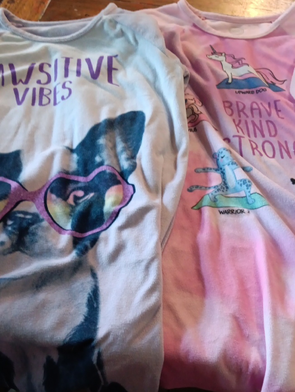 Girls' Pink & Light Purple Graphic Tops - Positive Vibes